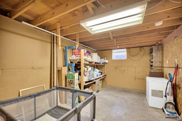 7217 LOLA DR, Black Hawk, SD 57718
