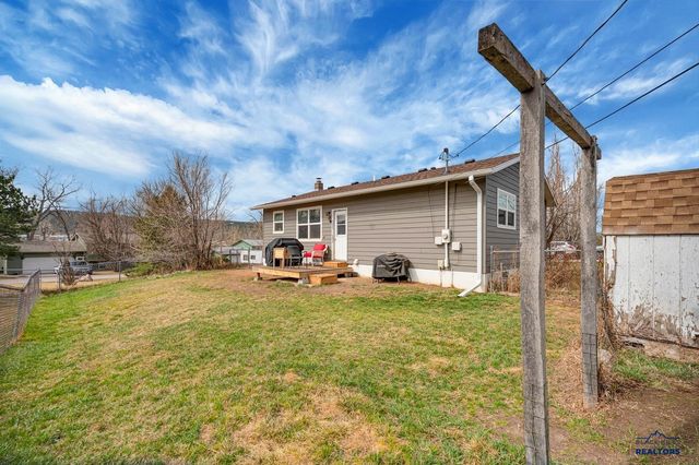 7217 LOLA DR, Black Hawk, SD 57718