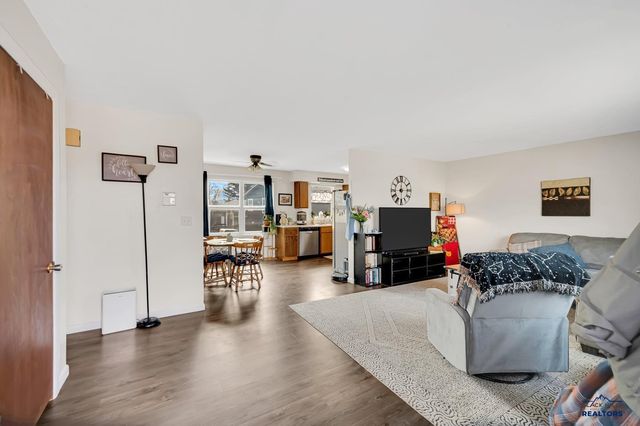 7217 LOLA DR, Black Hawk, SD 57718
