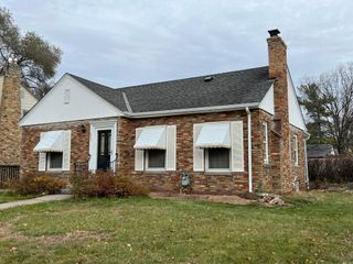 590 Cretin Avenue S, Saint Paul, MN 55116