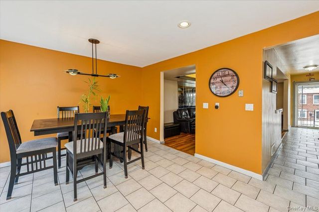 228 Calhoun Avenue, Bronx, NY 10465