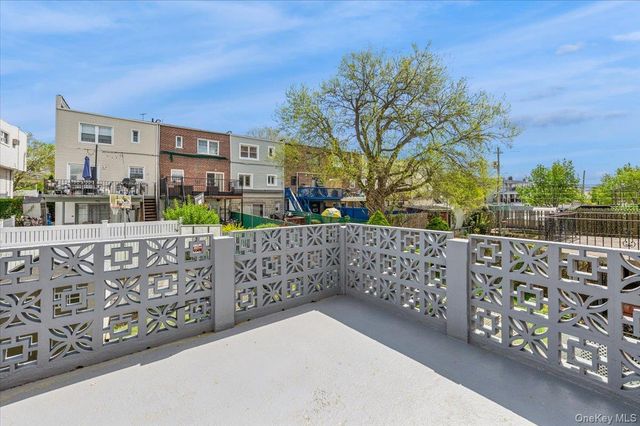 228 Calhoun Avenue, Bronx, NY 10465