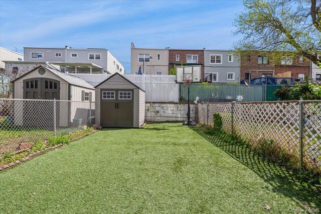 228 Calhoun Avenue, Bronx, NY 10465
