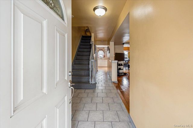 228 Calhoun Avenue, Bronx, NY 10465