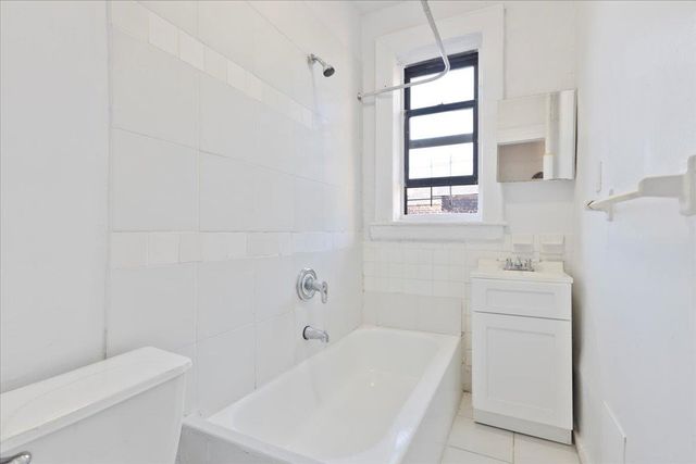 30 Macombs Place 61, New York (manhattan), NY 10039