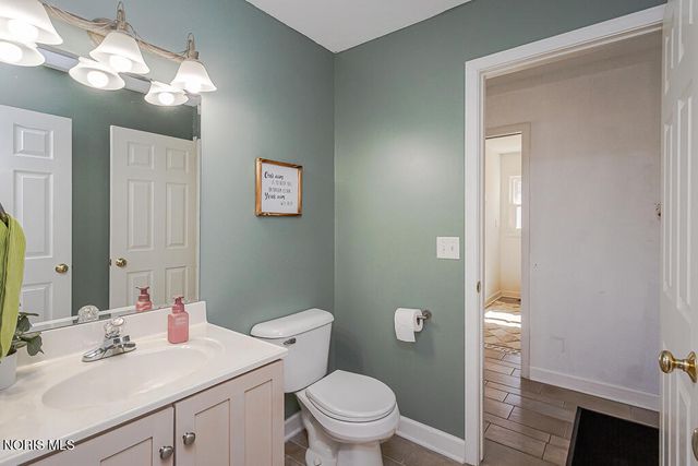 505 Pine Valley Drive, Bowling Green, OH 43402