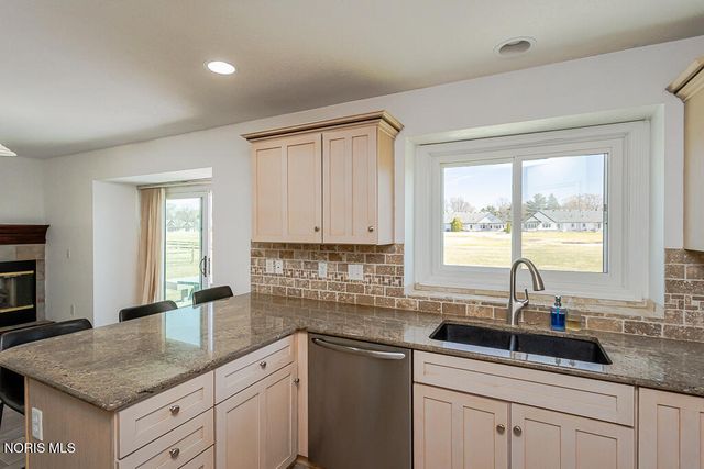 505 Pine Valley Drive, Bowling Green, OH 43402