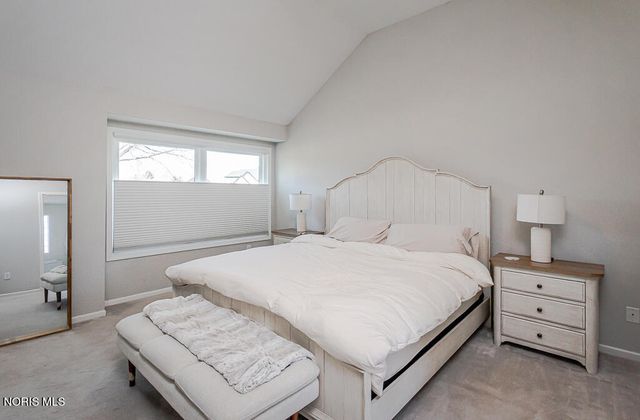 505 Pine Valley Drive, Bowling Green, OH 43402