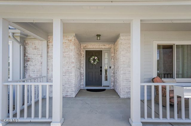 505 Pine Valley Drive, Bowling Green, OH 43402