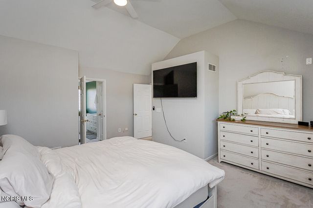 505 Pine Valley Drive, Bowling Green, OH 43402