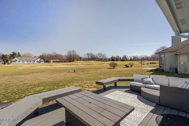 505 Pine Valley Drive, Bowling Green, OH 43402