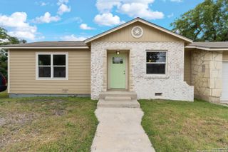 2020 fresno, San Antonio, TX 78201