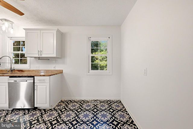 197 DENNY LN, Winchester, VA 22603