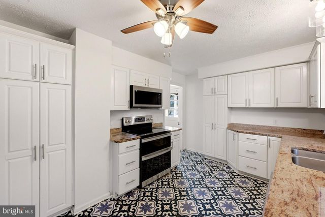 197 DENNY LN, Winchester, VA 22603