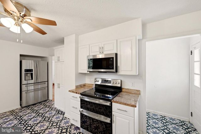 197 DENNY LN, Winchester, VA 22603