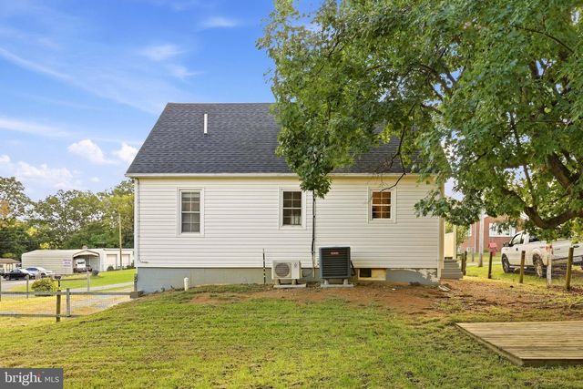197 DENNY LN, Winchester, VA 22603