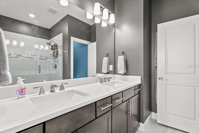 12013 CRANSTON WAY, Bradenton, FL 34211