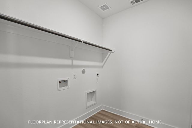 14002 Baikal Manor Drive, Santa Fe, TX 77510