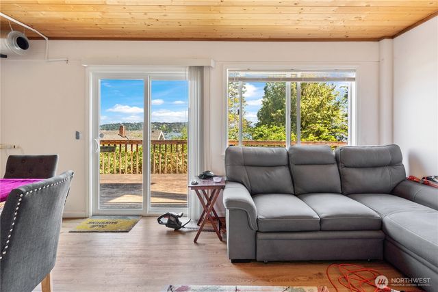 9844 arrowsmith Avenue S, Seattle, WA 98118