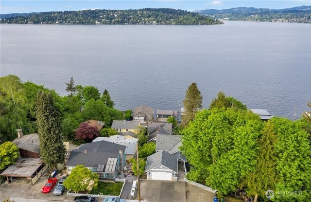 9844 arrowsmith Avenue S, Seattle, WA 98118