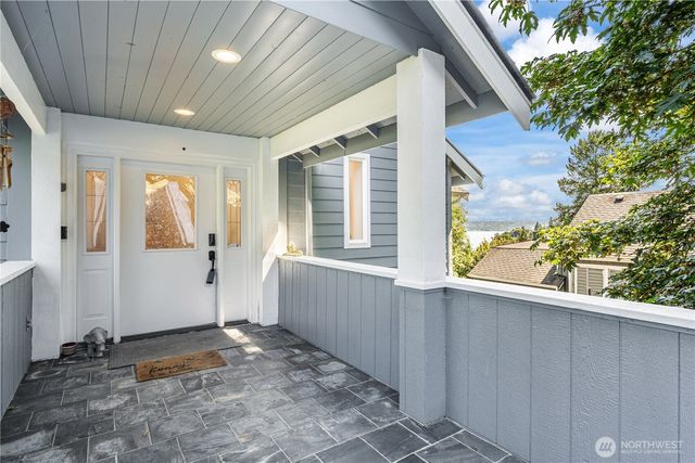 9844 arrowsmith Avenue S, Seattle, WA 98118