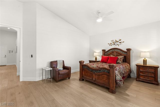 2032 Scarlet Rose Drive, Las Vegas, NV 89134