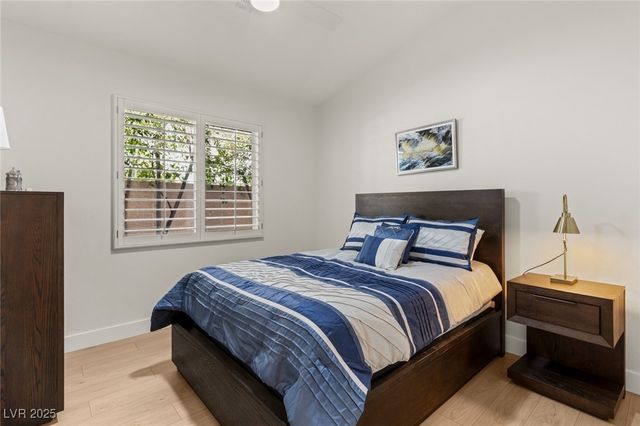 2032 Scarlet Rose Drive, Las Vegas, NV 89134