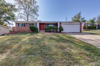 1210 Rivoli Drive, Ballwin, MO 63011