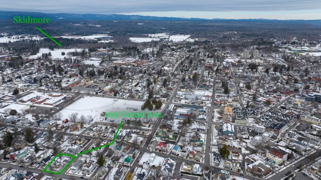 163 Grand Avenue, Saratoga Springs, NY 12866