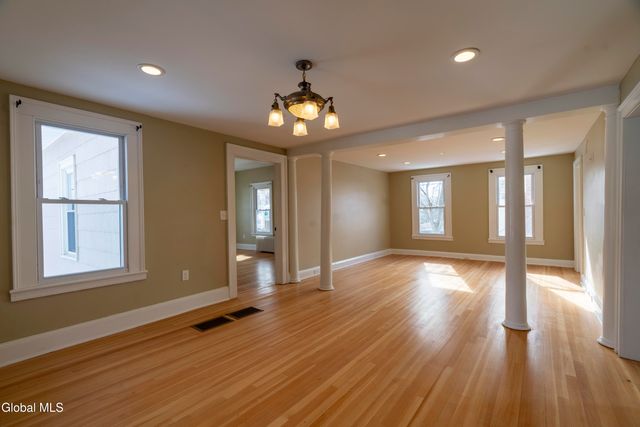 163 Grand Avenue, Saratoga Springs, NY 12866