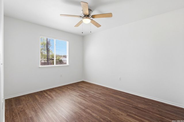 6611 Walnut Valley, San Antonio, TX 78242