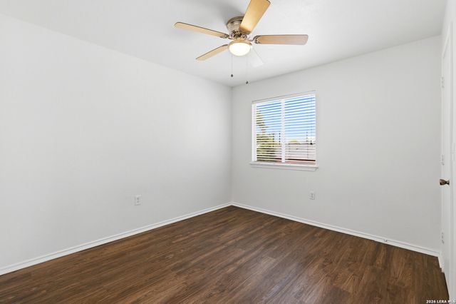 6611 Walnut Valley, San Antonio, TX 78242