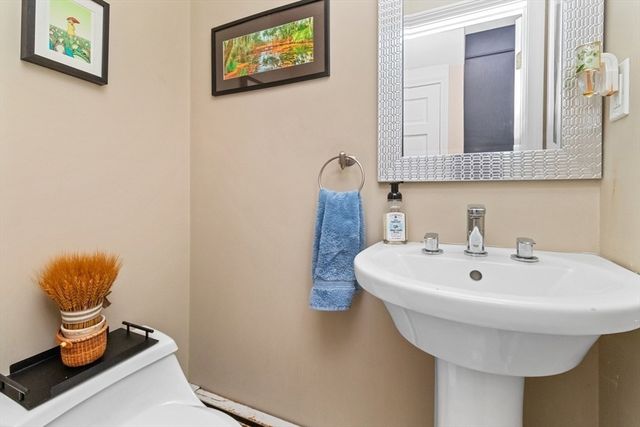 173 Jefferson St, Dedham, MA 02026