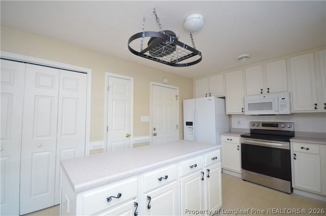 2813 Bolla Drive, Fayetteville, NC 28306