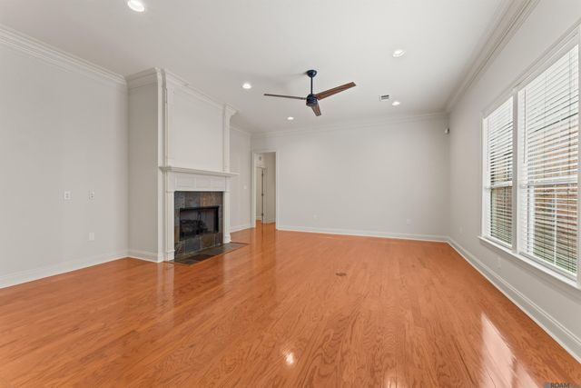 10684 Woodland Oaks, Baton Rouge, LA 70809