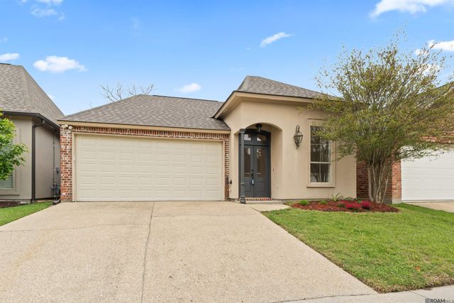10684 Woodland Oaks, Baton Rouge, LA 70809