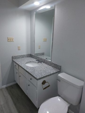 1846 Hollister Street 6, Houston, TX 77080