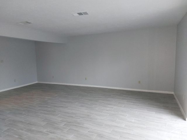 1846 Hollister Street 6, Houston, TX 77080