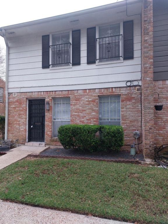 1846 Hollister Street 6, Houston, TX 77080