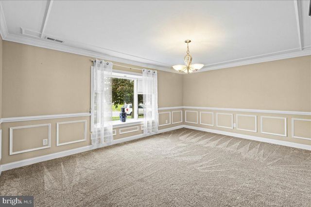 70 TWIN PONDS DR, Sewell, NJ 08080