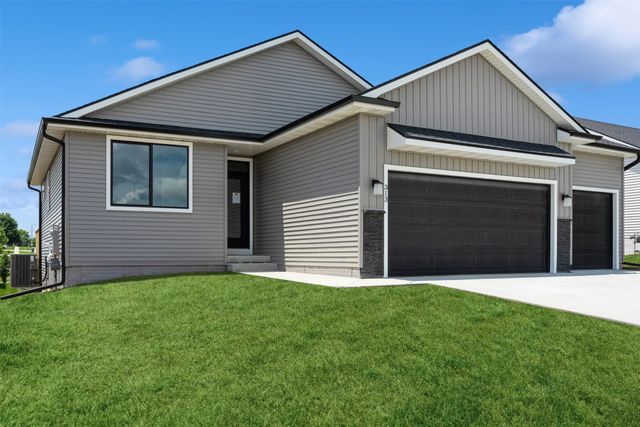 313 N 19th Street, Indianola, IA 50125