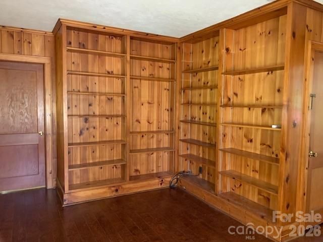 811 Hilton Street NE, Lenoir, NC 28645