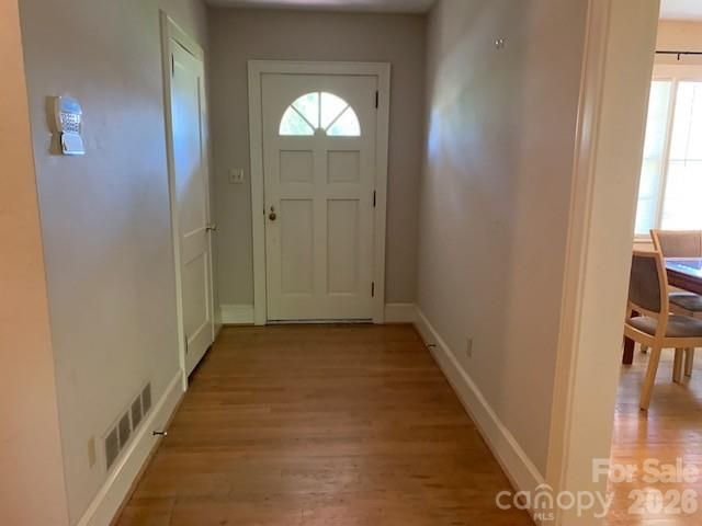 811 Hilton Street NE, Lenoir, NC 28645