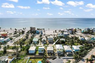 5379 Palmetto ST, Fort Myers Beach, FL 33931