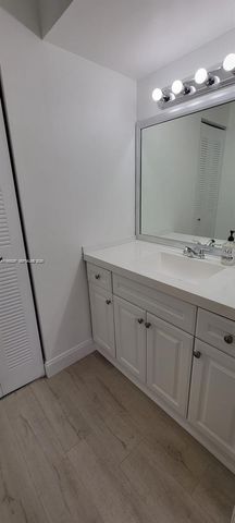 12124 Saint Andrews Pl 201, Miramar, FL 33025