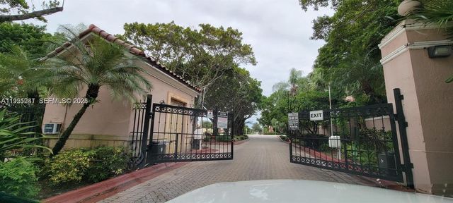 12124 Saint Andrews Pl 201, Miramar, FL 33025