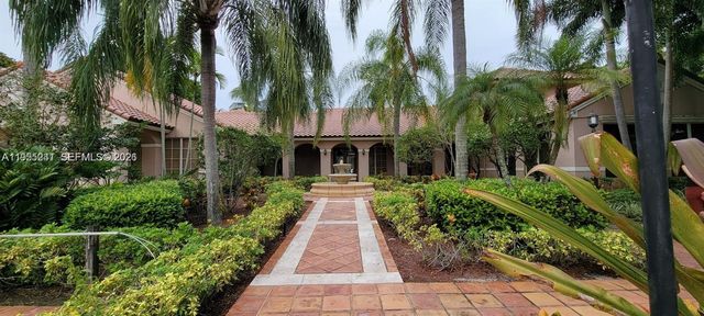 12124 Saint Andrews Pl 201, Miramar, FL 33025