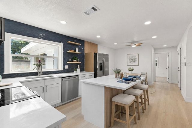 2221 TERRACE DRIVE N, Clearwater, FL 33765