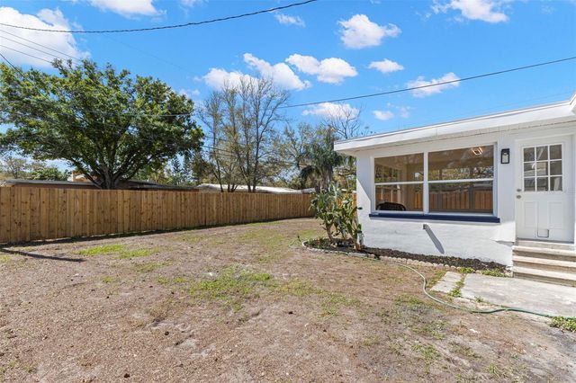 2221 TERRACE DRIVE N, Clearwater, FL 33765