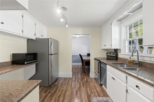 43 New Britain Drive, Warwick, RI 02889